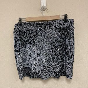 Dream Dance Black and White Peacock Sparkle Skort - Size Large